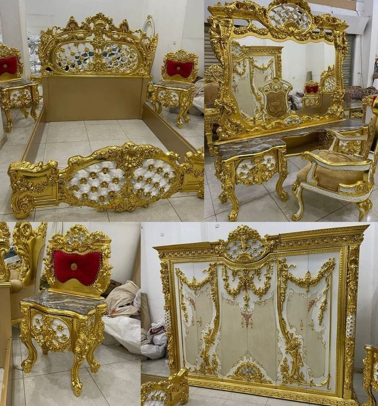 Vintage Style Bed Set